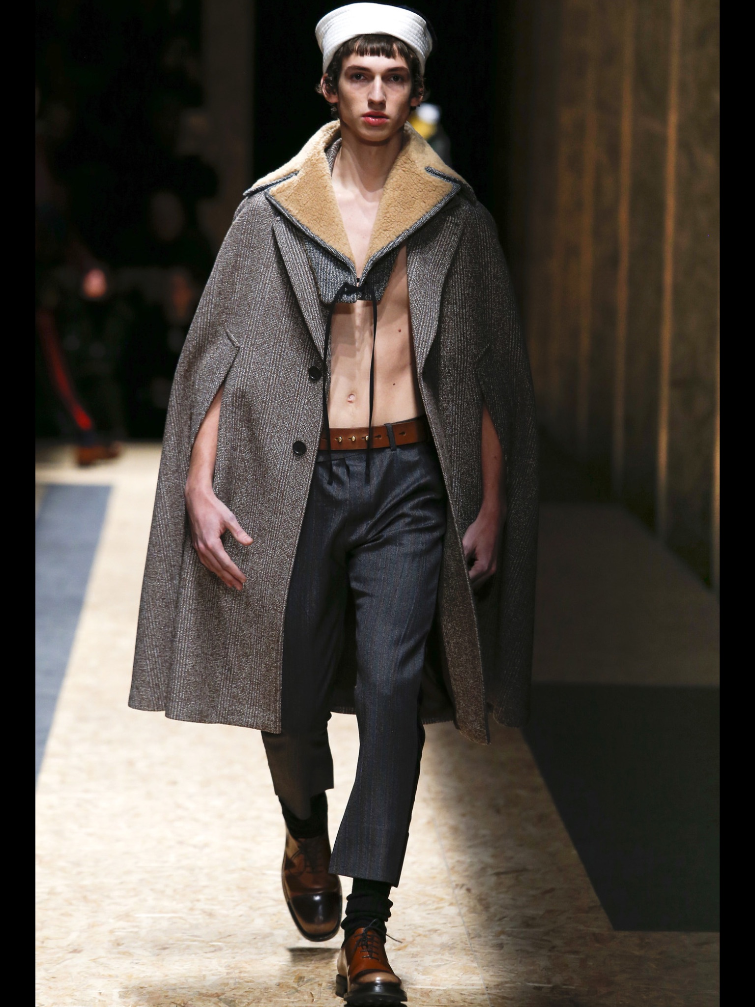 Milan Menswear Shows Highlights - Autumn/Winter 2016 - CLOTHES MAKE THE MAN